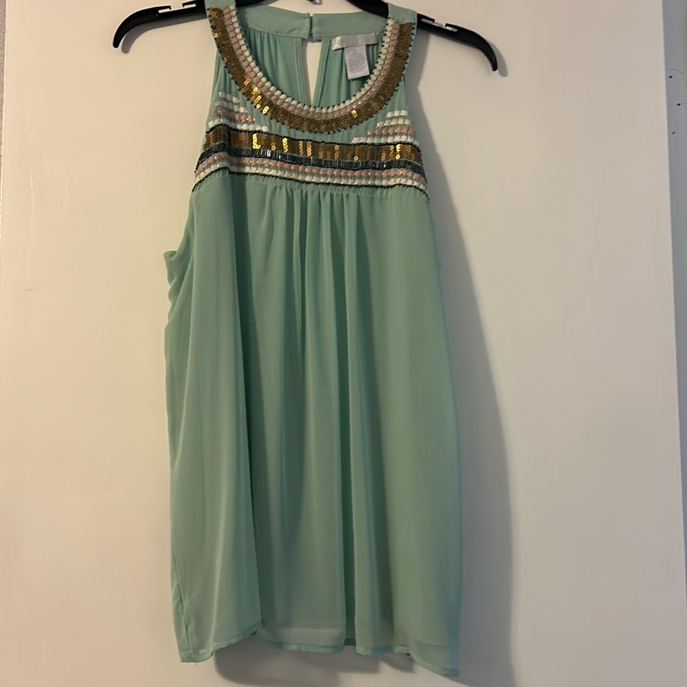 Mint green top